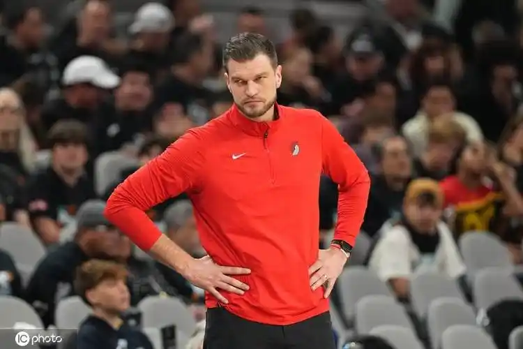 开拓者前掌门转战风城：斯普利特挂帅公牛，NBA新季教练席再洗牌